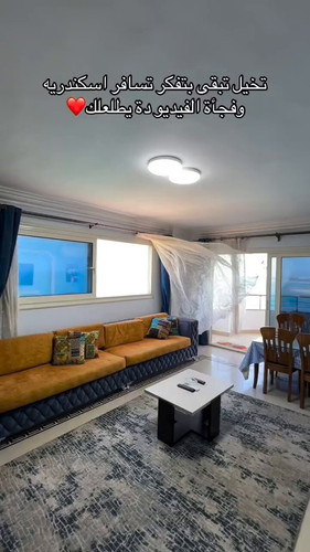 Uz vNxG8 fouHG7t.jpg