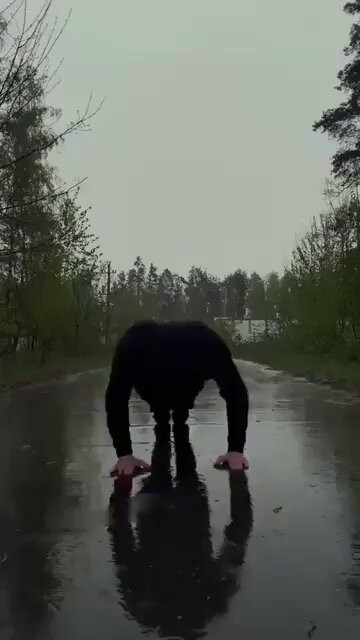 XosIxdSlhsKiqhFm.jpg
