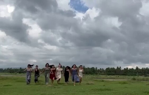 auOq95B36aqK6J B.jpg