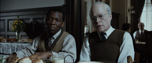 The.Curious.Case.of.Benjamin.Button.2008.1080p.BluRay.CZ SK EN.x265.HEVC My.mkv snapshot 00.33.04 [2.jpg