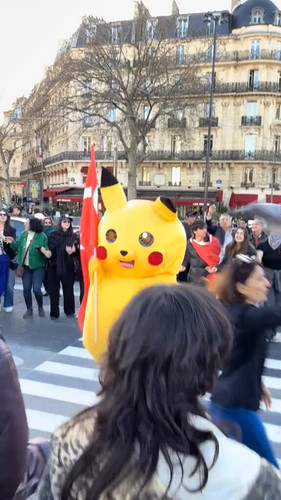 6PvI4lo4KvmC 9FI.jpg