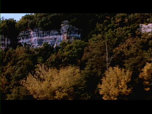 Evolution.2001.S01E06.NTSC.DVD5.REMUX.DD.2.0 XMO.0:28:19.png