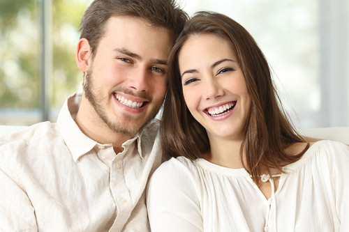 Dental Implants Maromoneck.jpg