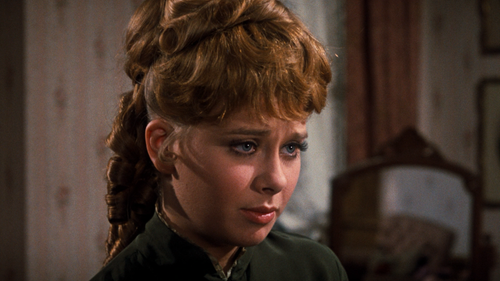 cap Taste.the.Blood.of.Dracula.1970.1080p.BluRay.REMUX.AVC.FLAC.1.0 Clarisse 00 10 45 05.png