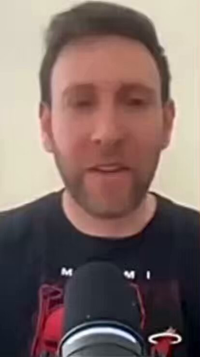 8a0xg1mBB9Tk 0ld.jpg