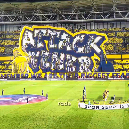 LY ofl8wpDEkkXBF.jpg