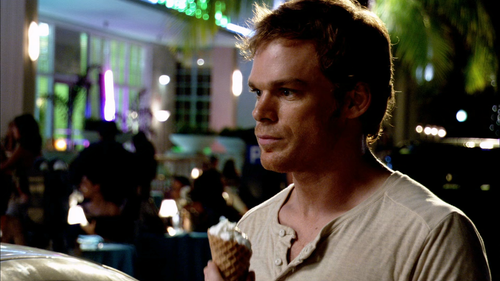 [嗜血法医].Dexter.2006.S01E01.AMZN.WEB DL.1080p.HEVC.DDP5.1 CMCTV.mkv 20250401 120517.104.png