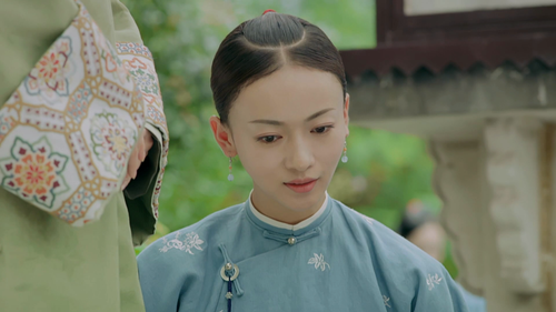 Story.of.Yanxi.Palace.S01E01.2018.1080p.Hami.WEB DL.H264.AAC HHWEB.mkv 20250402 195316.952.png