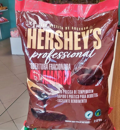 Cobertura Fracionada Sabor Meio Amargo Hershey'S Professional (Formato Moeda) 2,01Kg.jpg