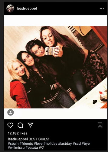 Screenshot 2023 06 11 at 21 29 09 lea drüppel second from the right posted this photo on v0 pterill6.png