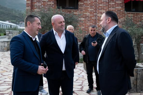 486598920 18062858126286119 1647644723288781940 n.jpg?stp=dst jpg p526x395 tt6& nc cat=105&ccb=1 7& .jpg