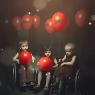 ND4KHstm0Xv V3Ql.jpg