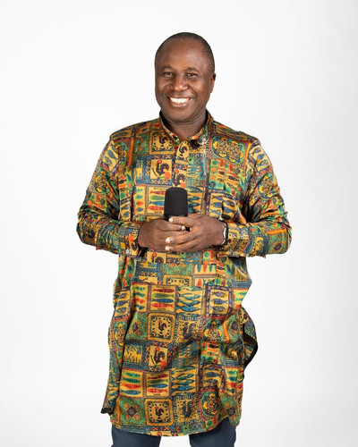 Prof Steve Portrait.jpg