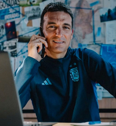 Gm75oiXbYAMpDjj.jpg