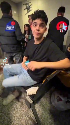 jdZK77k tCRFEF5C.jpg