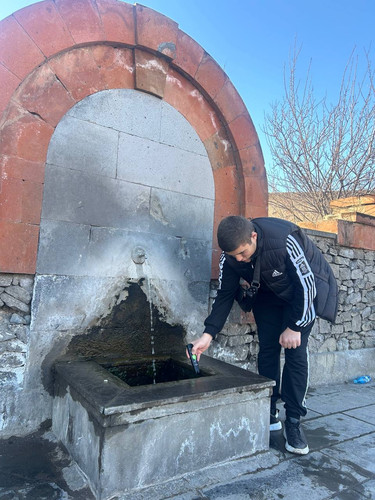 Սպիտակ.jpg