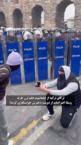 KEgWmt2TeJovZnLB.jpg