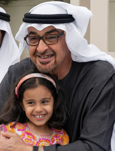 Gm2y8QMawAAbg06.jpg