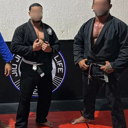 Kimono Jiu Jitsu Adulto Preto.jpg