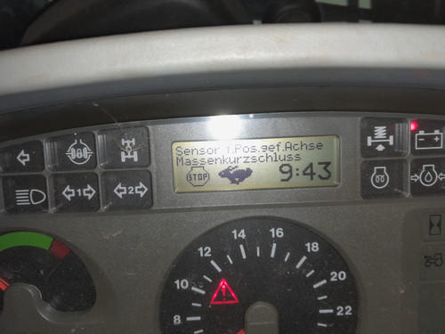 Deutz Agrotron K430 Fehlermeldung.jpg