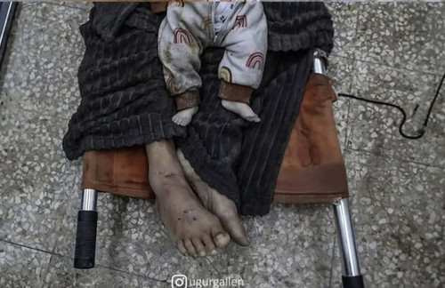 GmuAHcHXUAA0Bak.jpg