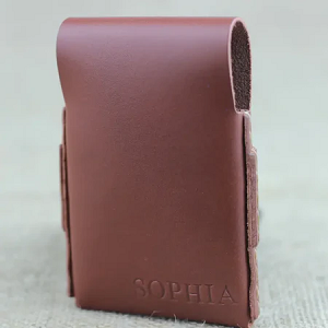 Slim stitchless leather card holder.png