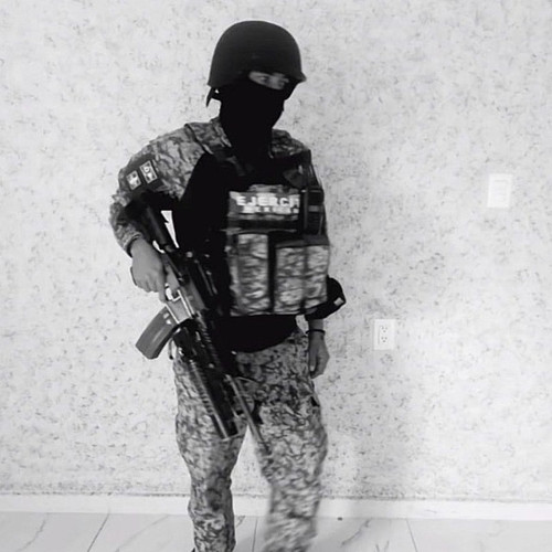 5112119068294491452 99.jpg