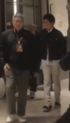 img 17428400436247e769548ly1hzs6aqkd06g20k00zcnph.gif
