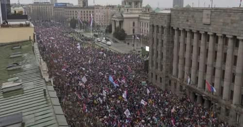 16997748467969383592?url=https%3A%2F%2Fshqiptarja.com%2Fuploads%2F780x440%2F1742484240 protestaneser.jpg