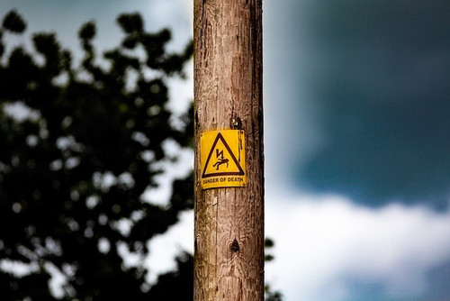 danger of death 4283015 640.jpg