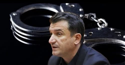 13152313945248289351?url=https%3A%2F%2Falbeu.com%2Fwp content%2Fuploads%2F2025%2F03%2Fveliaj hekura..jpg