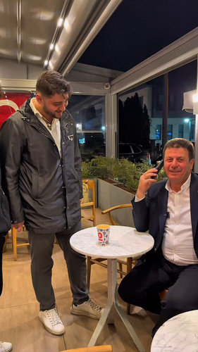 5CZGGMoii9j5 eeY.jpg