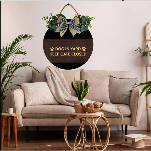 cb330dog in yard keep gate closed 006 3 4.jpg