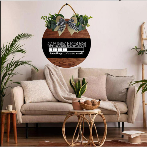 cb330game room loading please 001 3 4.jpg