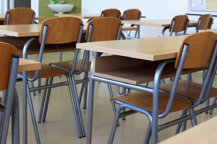 Rekonstrukciju škole u Saranovu radila firma iz Kragujevca