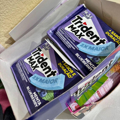 Chiclete Trident Max Menta Blueberry.jpg