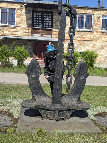 PXL 20250427 121107090.MV