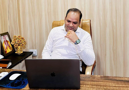 Munish Kumar.jpg