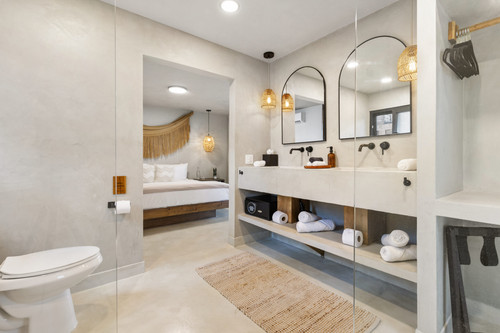 Roatan Honduras Hotels.jpg