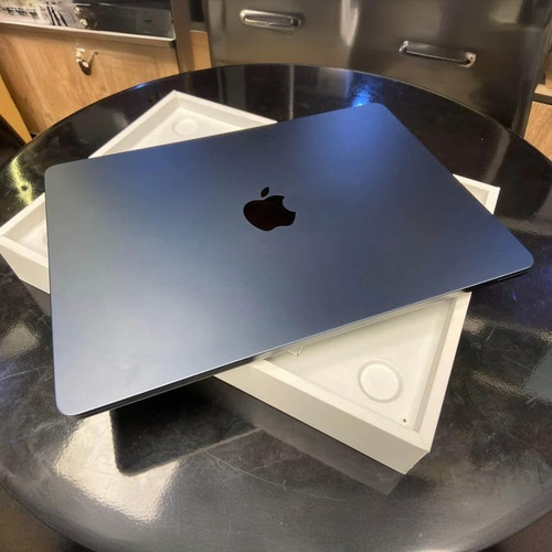 Apple 2024 MacBook Air.jpg