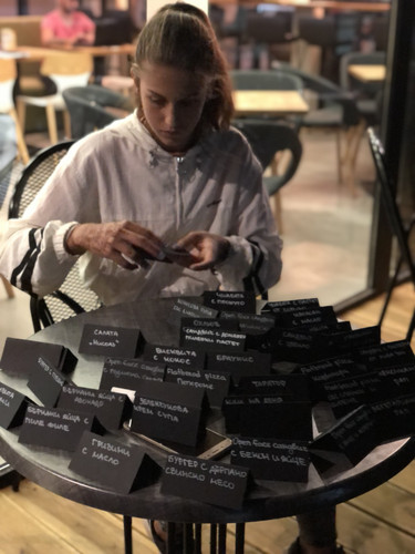 8844121C F3A3 4B3D 8691 24E70F4A6F54.jpg