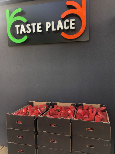 1948B52B 6BE2 477F 87C8 F0E75E62A19A.jpg