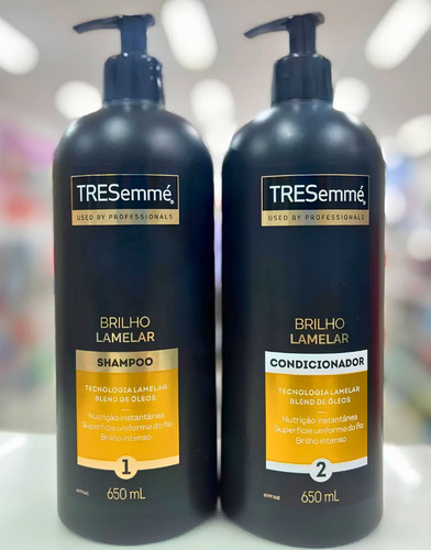 Kit TRESemmé Brilho Lamelar Shampoo 650ml + Condicionador.jpg