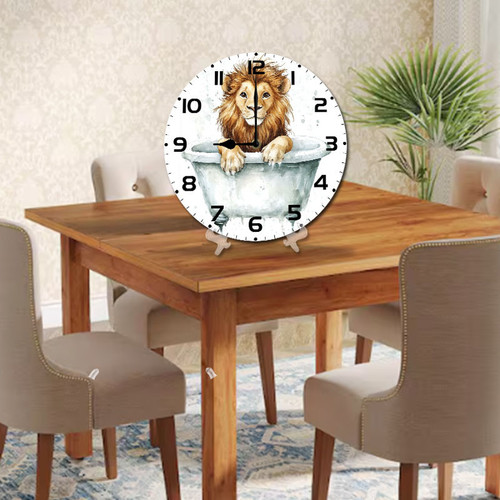 lion in the bathtub 05.jpg