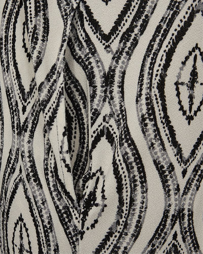 packshot 2 206283 9103 Details 1 FQFLOI DRESS Moonbeam w. BLACK.png