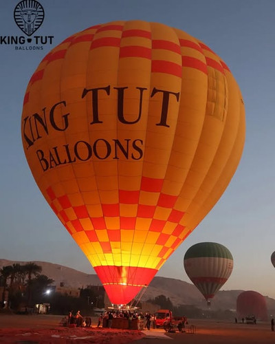 Book your hot air balloon tour in luxor today..jpg