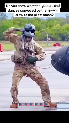 eM6E79N1De wZCso.jpg