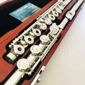 Best Yamaha Student Flutes in Texas – The Flute Finder.gif