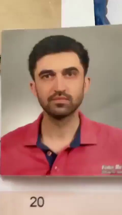 YPtDm5XjUiAr FL4.jpg