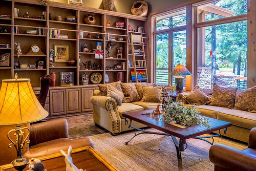 Damp 2 Decor.jpg